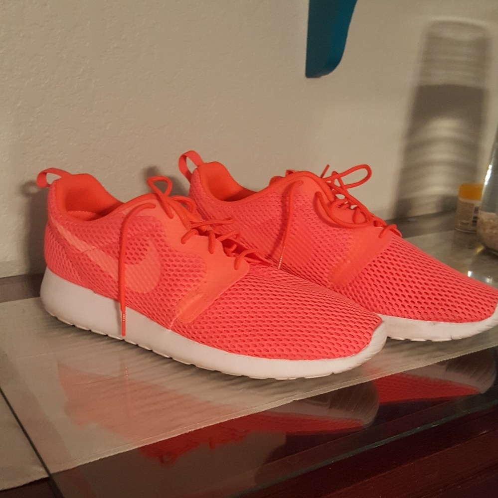 Men's shoes
